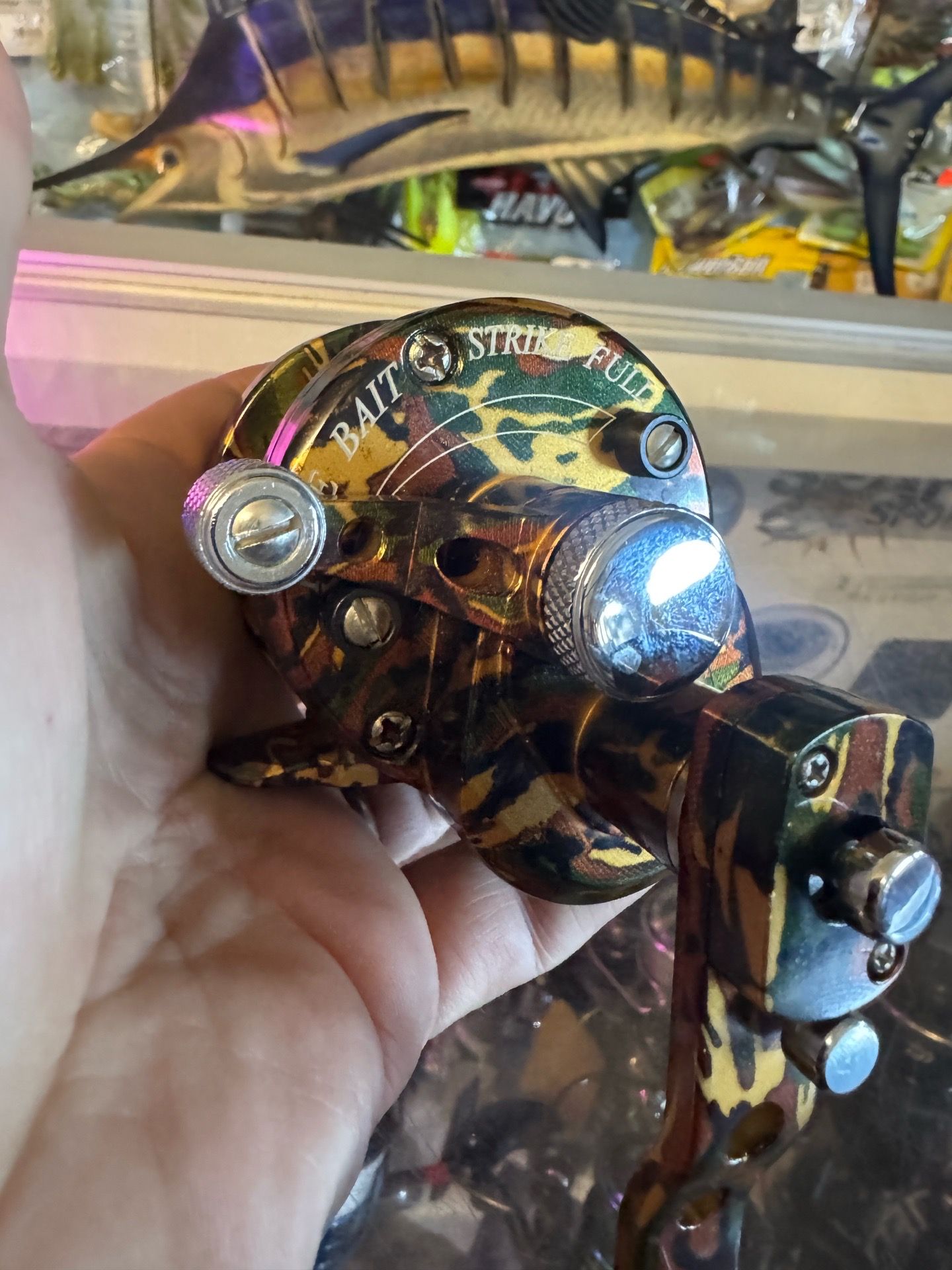daiwa d-spin ultralight spinning fishing reel LAGUNA LT – US tag-american-owned Line Test:65lb Rainbow Braid Elite 8x The operation is smooth