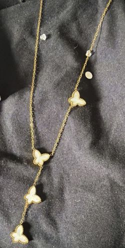 Y shaped butterfly necklace