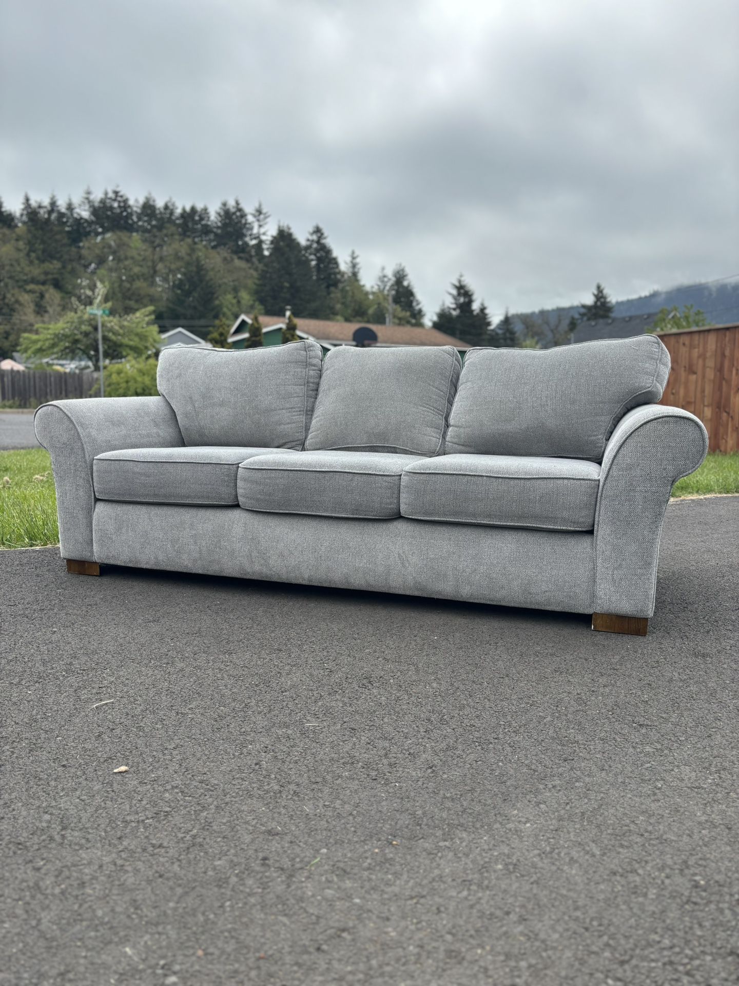 * Gray Ashley Furniture 3 Seater Sofa * FREE DELIVERY