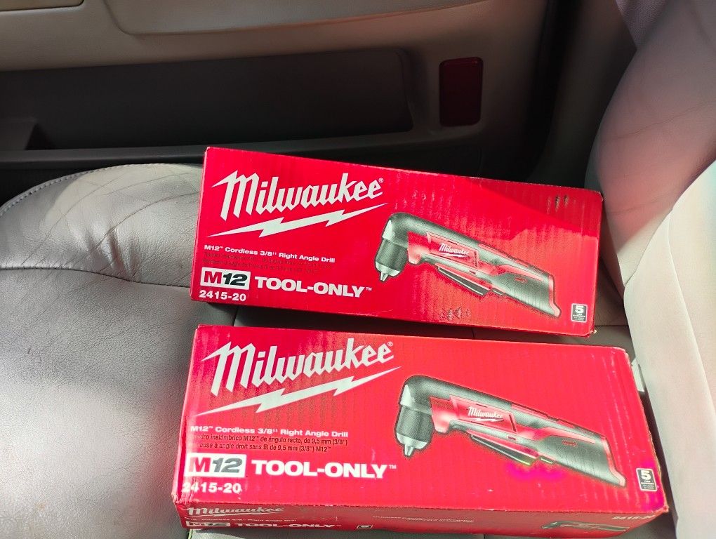 Milwaukee Angle Drill