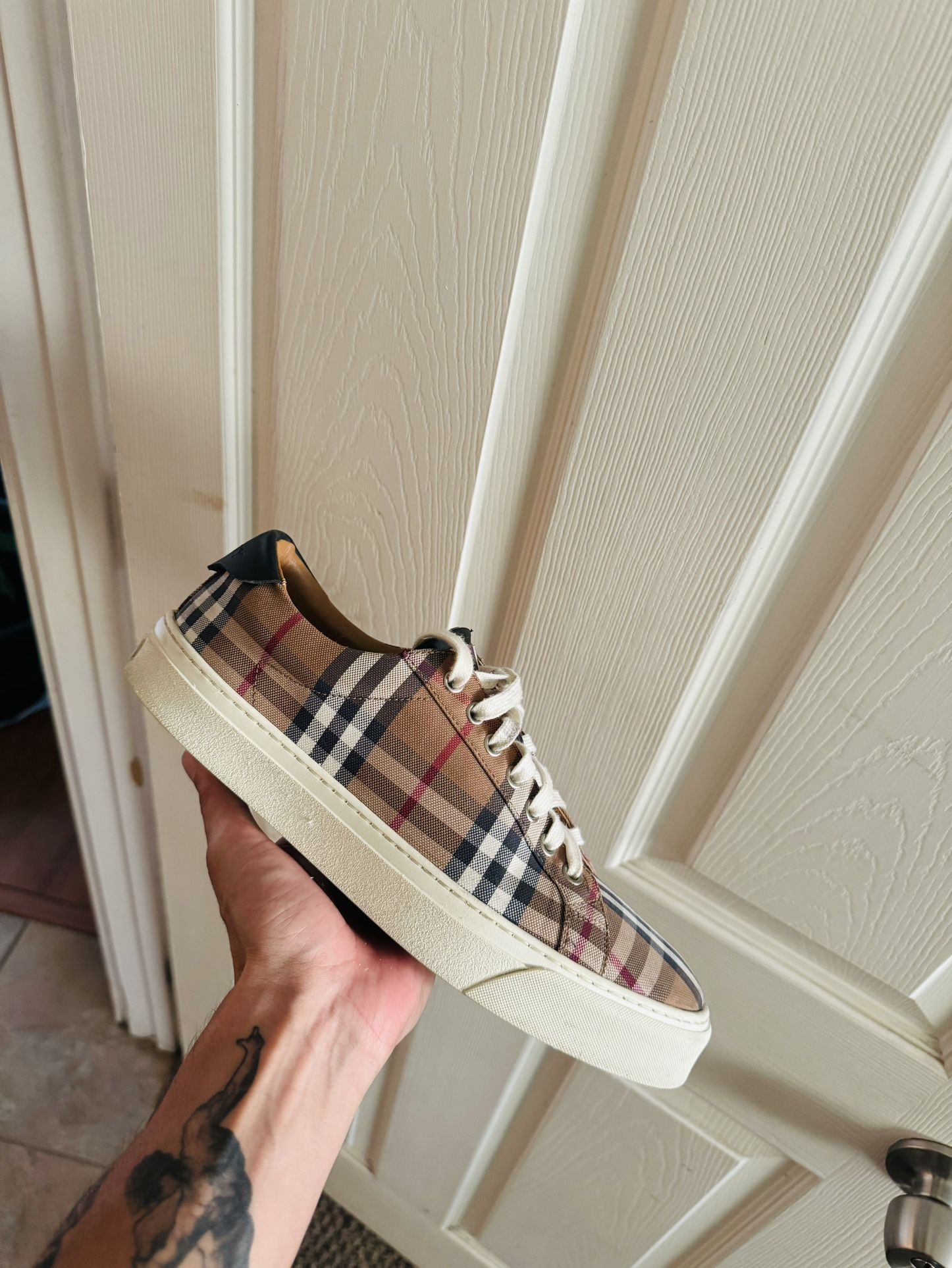 Burberry Men Sneakers
