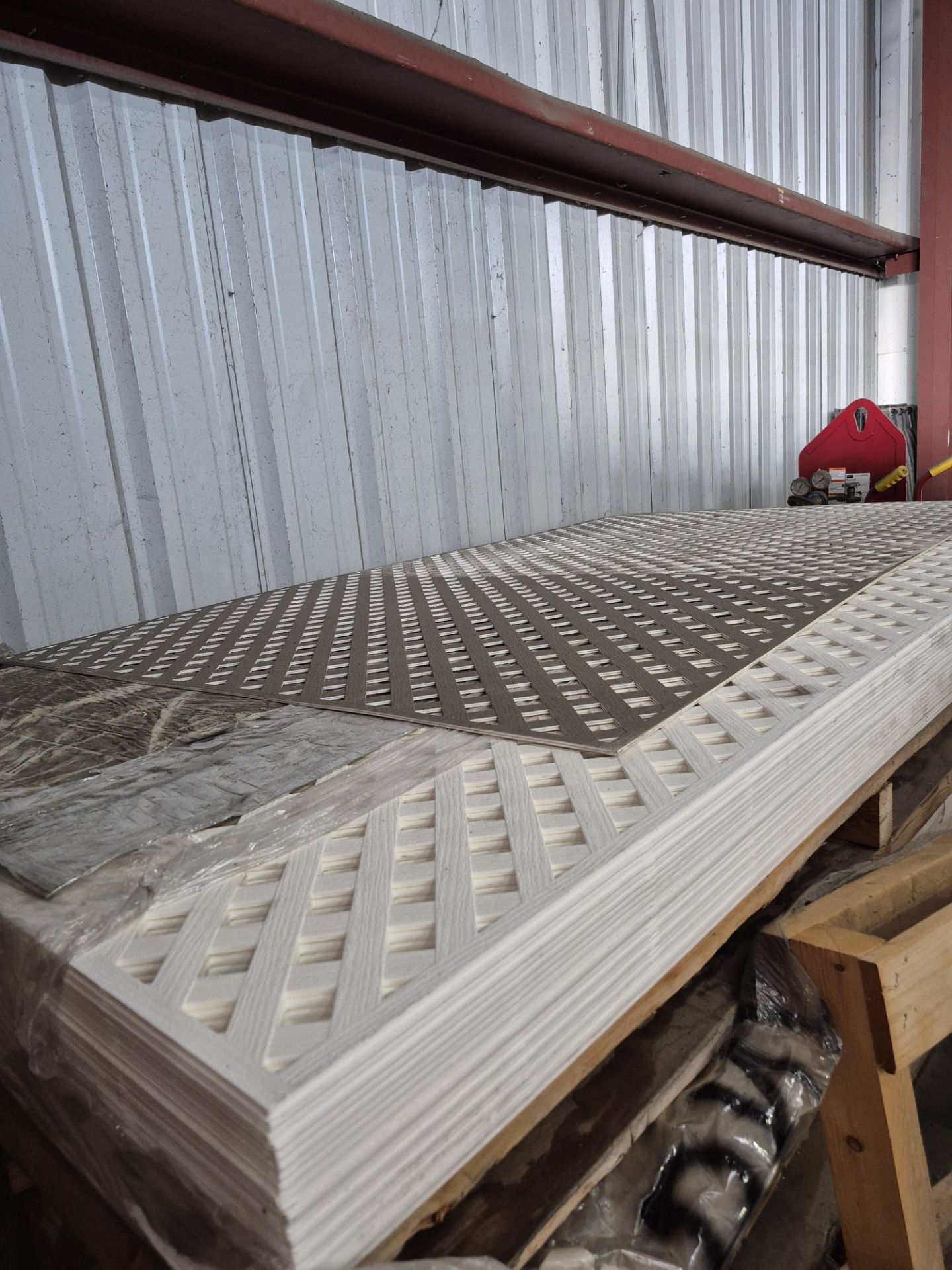 Pvc privacy lattice 4x8