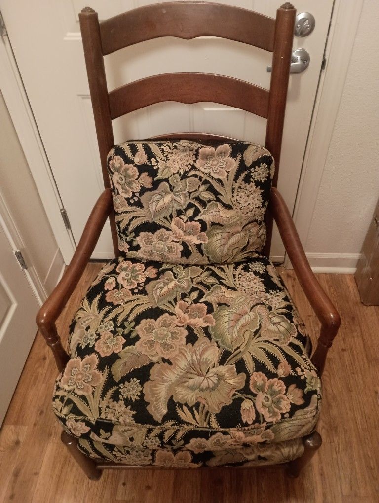 Wood Chair
