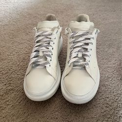 WHITE ALEXANDER MCQUEENS 11.5