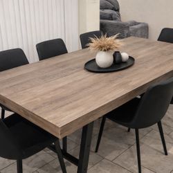 MODERN RECTANGLE WOOD DINNING TABLE AND 6 FAUX LEATHER CHAIRS NEW  