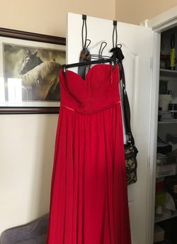 Vestido rojo con corset..