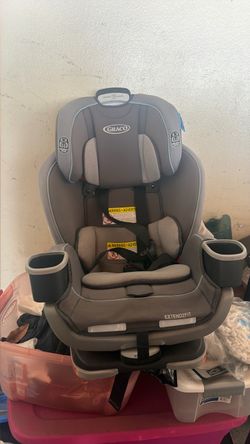 Graco Extend2Fit Convertible Car Seat