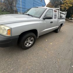 2005 Dodge Dakota