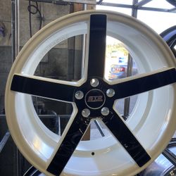 20” Staggered STR Gloss Black /White Rim And Tire Package  Honda Lexus Toyota Acura Mazda Kia Hyundai