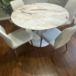 Round Dining Table Set for 4