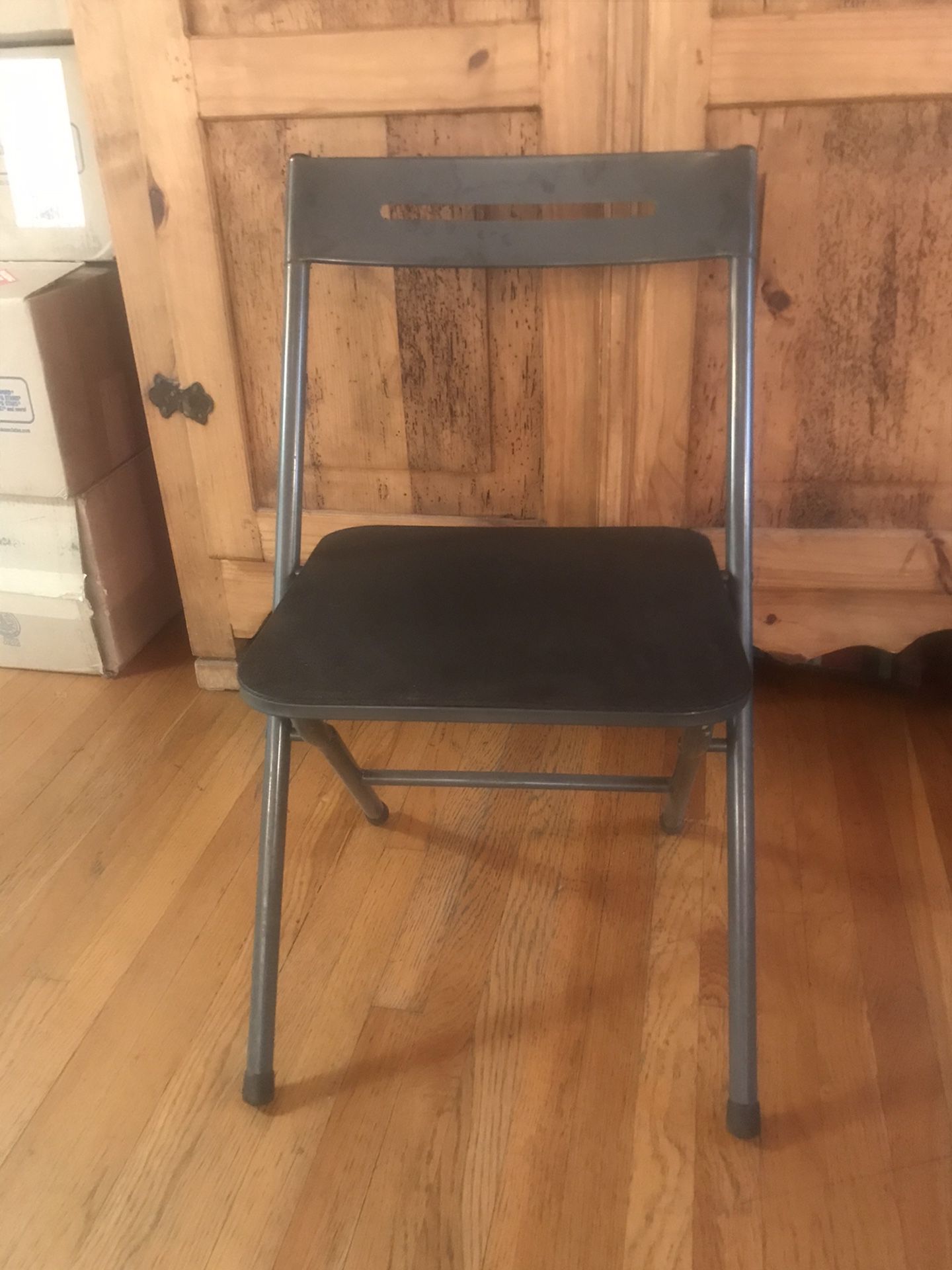 Gray Metal Folding Chairs-200 lb max weight