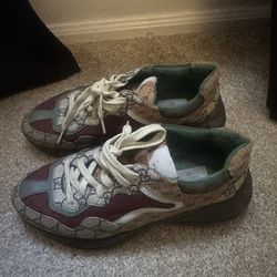 Gucci Sneakers