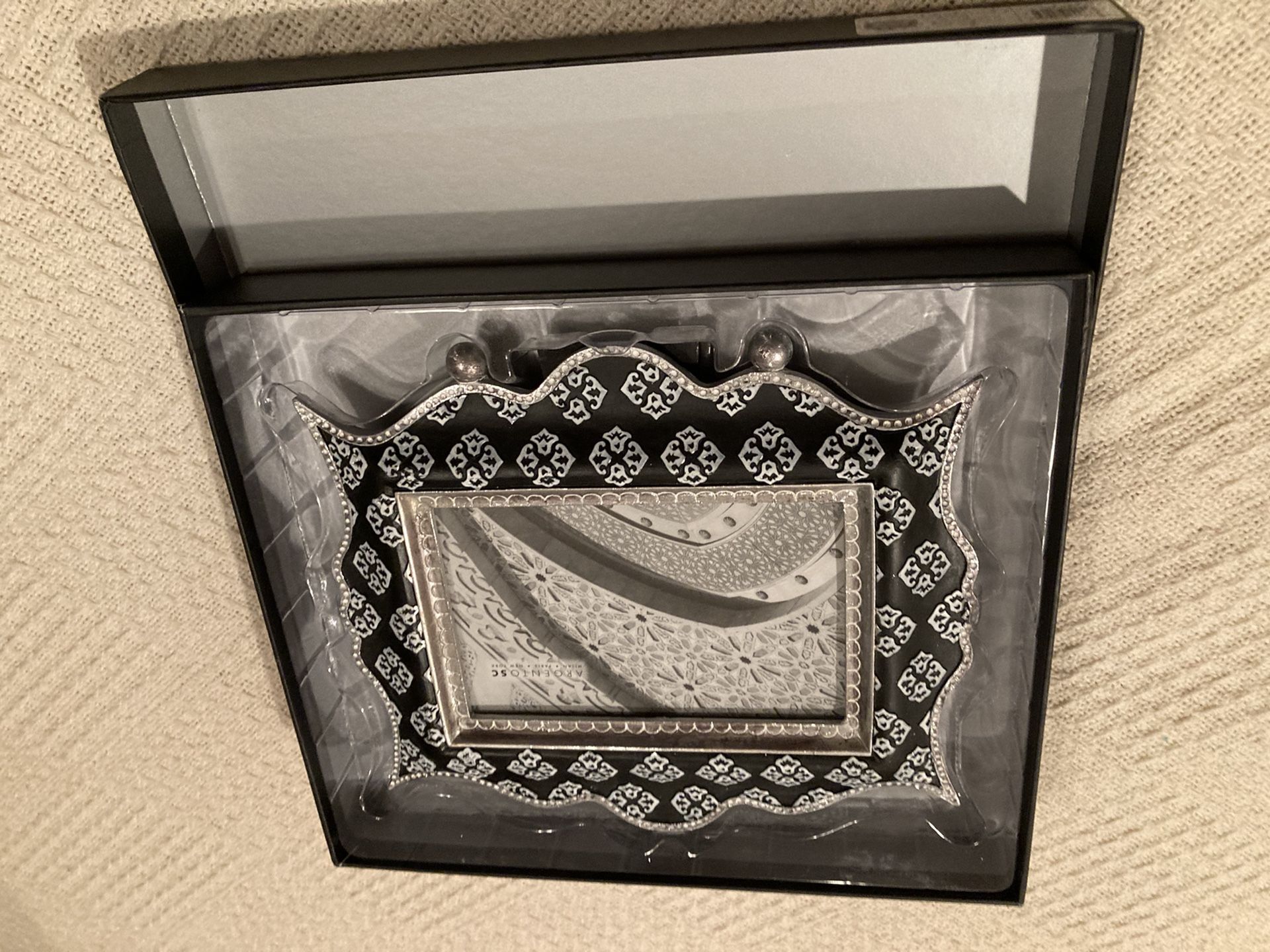 Metal Picture frame.