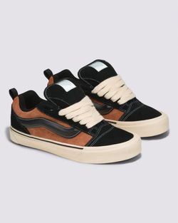 Disney x Vans Knu Skool Scar