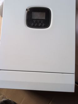 Solar charge inverter