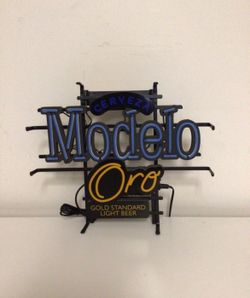 Modelo Oro LED