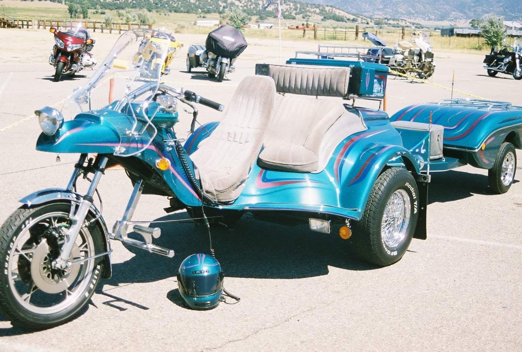 レベル Corvair Formula Trike 1:8　中古 Chevrolet Corvair Corvair Trike Revell 7931 Modell-Motorrad