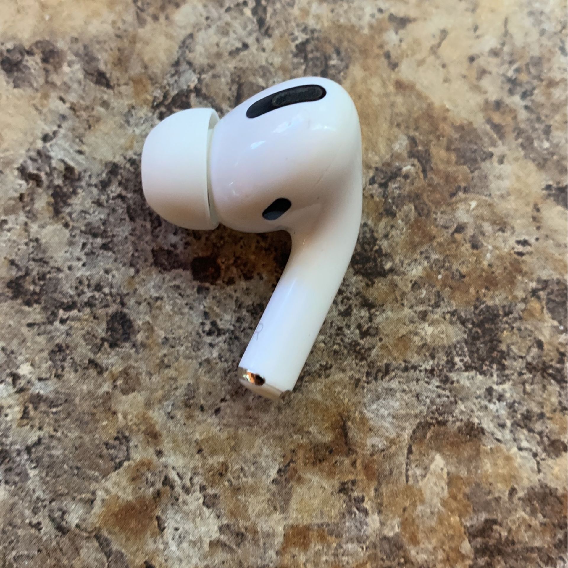 RIGHT ONLY Airpod Pro replacement