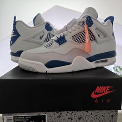JORDAN 4 RETRO MILITARY BLUE Size 9