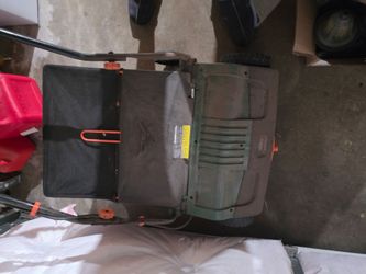 Scott's dethatcher