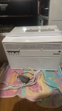 8k btu Danby AC unit