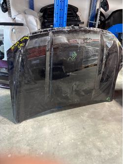 2021 - 2025 gmc yukon hood