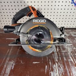 Rigid Circular Saw, Battery & Charger 