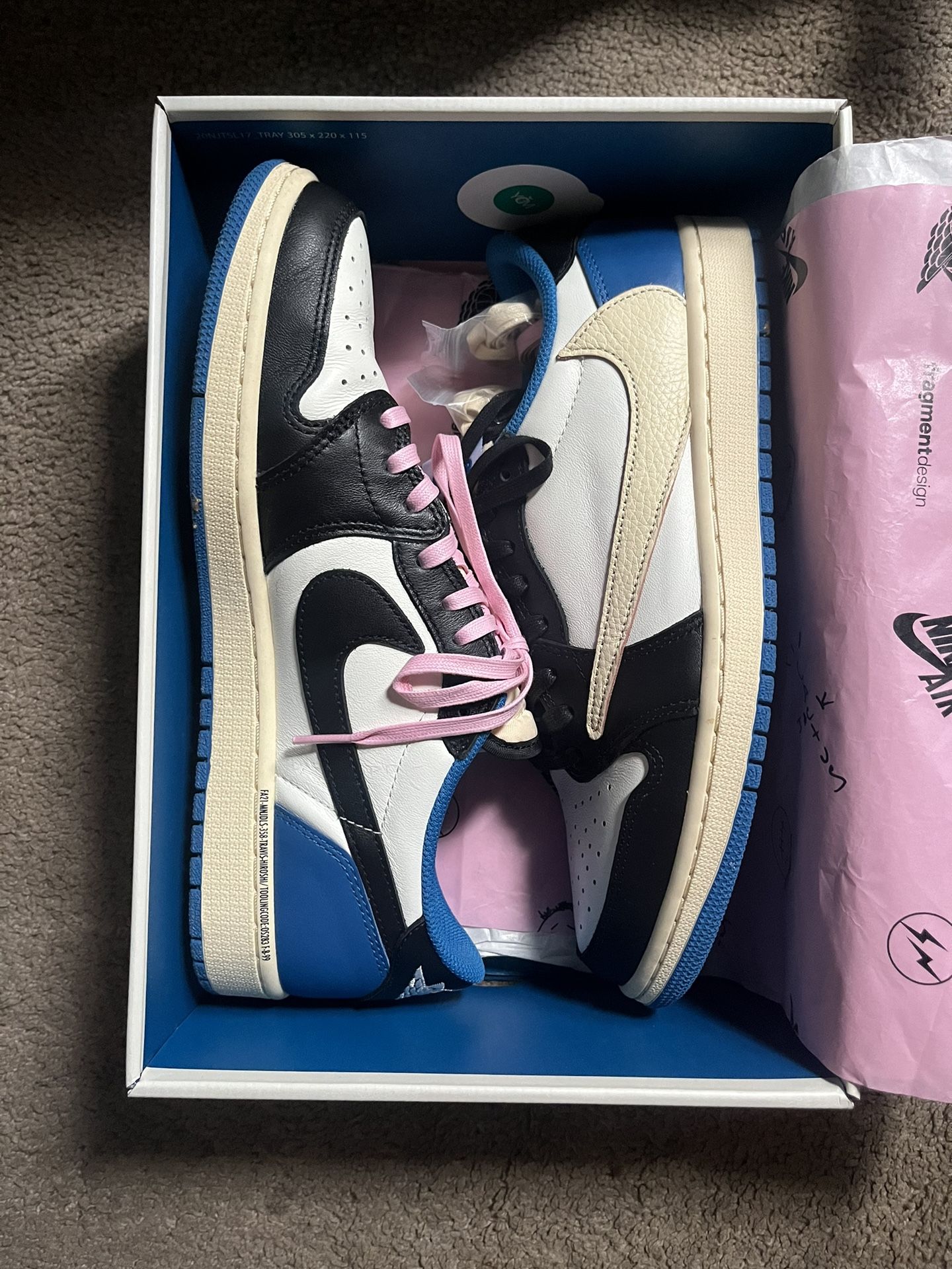 Fragment Design x Travis Scott x Air Jordan 1 Retro Low 