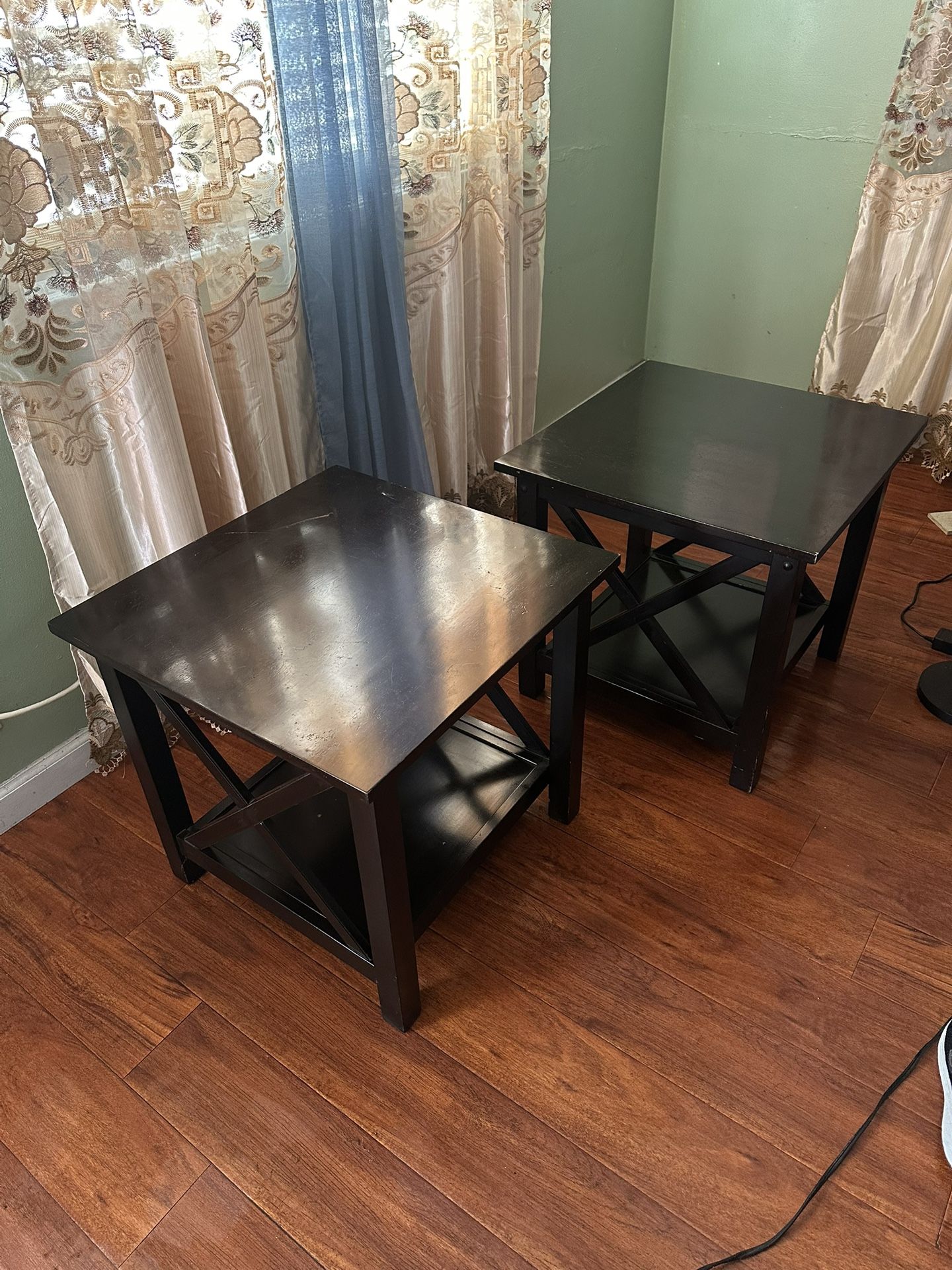 Black Wood End Table
