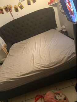 King bed  dark gray (Charcoal)