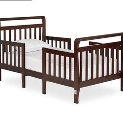 Toddler bed and mattress for sale