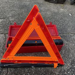 Safety Triangles Serrato-flare219