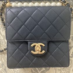 Chanel Navy Blue Pearl Purse 