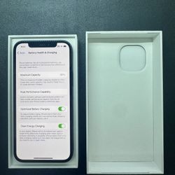 iPhone 12 (Like New)