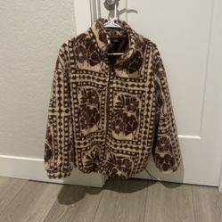 Women’s Oversized Fleece Jacket 