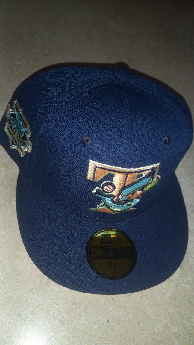 Toronto Blue Jays baseball team fitted hat