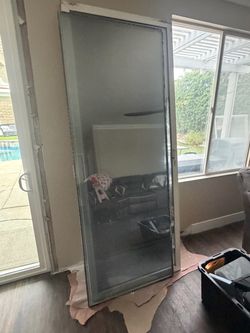 Glass sliding door FREE