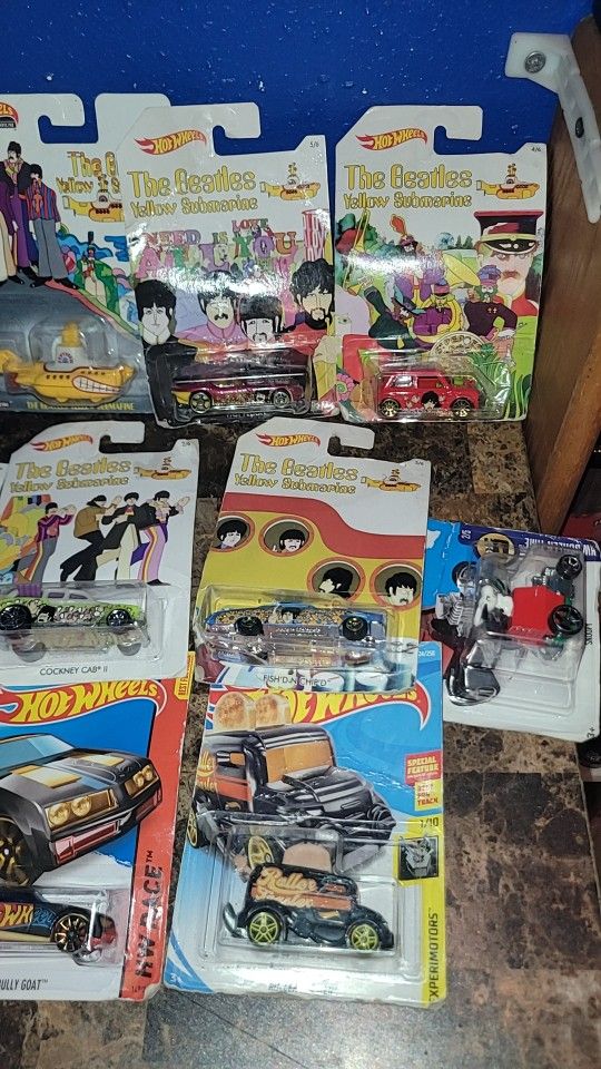 Vintage Toy Cars ( Hotwheels ) 1(contact info removed)