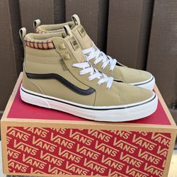 $40 Kid’s Vans Boots Brand New Size 6Y (Women’s 7.5)