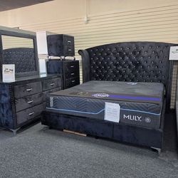 King Black Velvet Tufted Bedroom 🚚WE DELIVER🚚