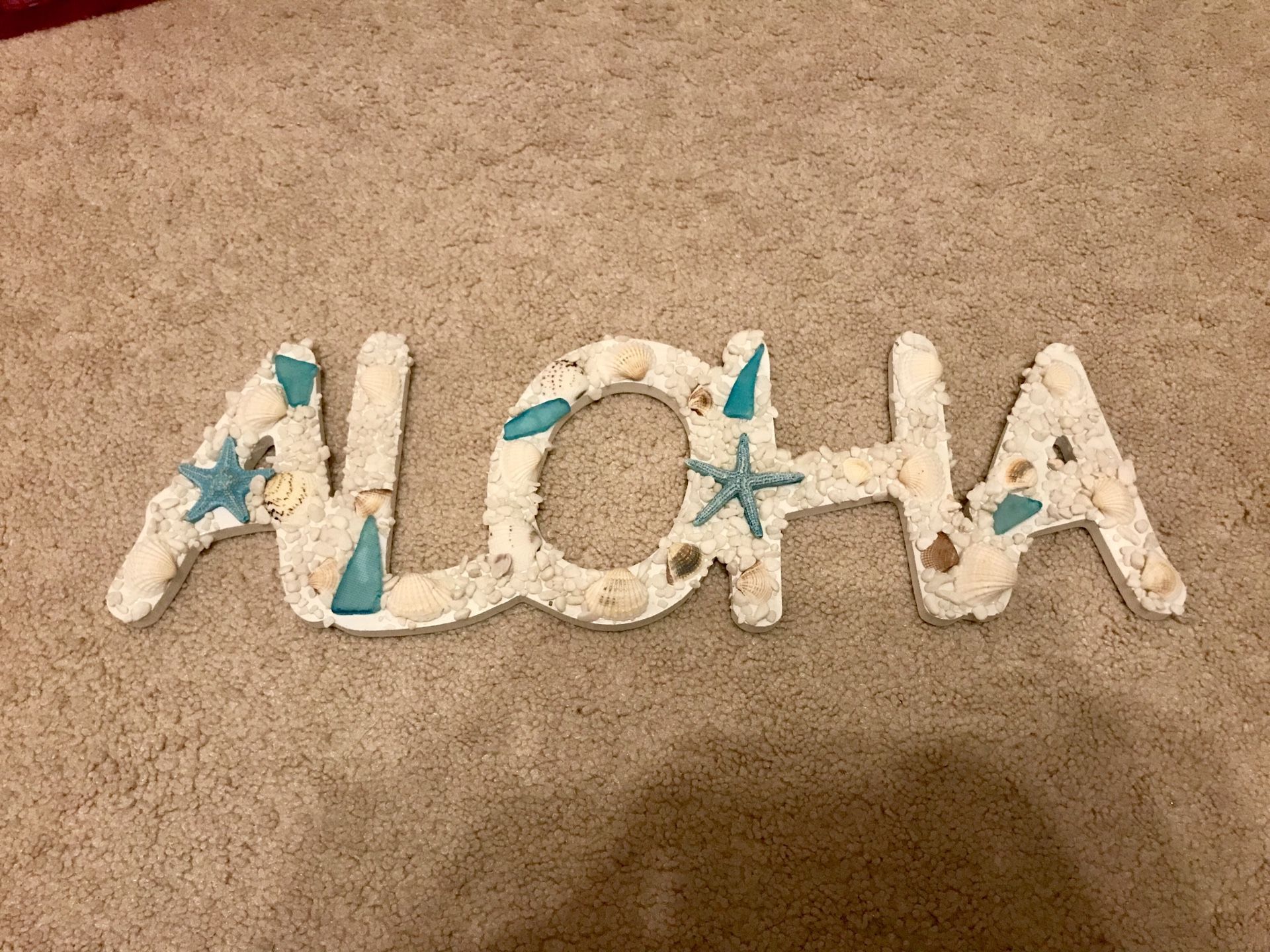 White “Aloha” Seashell Sign, Room Decor/Art