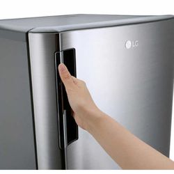 LG Mini fridge BNIB