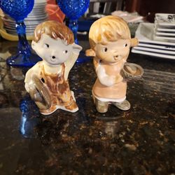 Vintage  Porcelaine Bisque Boy And Girl 
