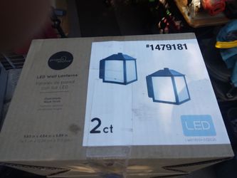 LED Wall Lanterns (8)