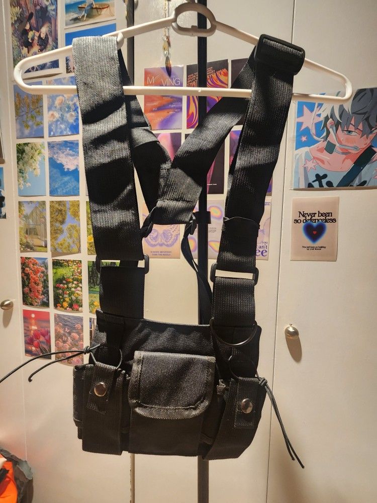 Tech wear Style Vest Pack Strap With Pockets
