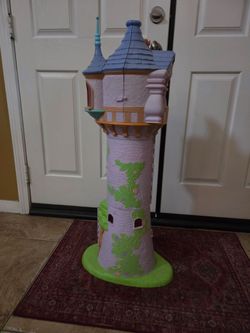Disney Tangled Rapunzel Tower Playset