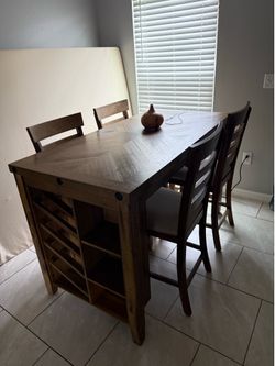 Counter Height Dining Table Set with 4 Chairs & Built-In Wine Rack