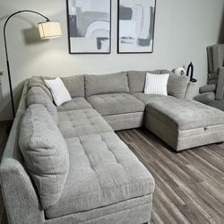 FREE DELIVERY Thomasville 6 Piece Modular Sectional Couch