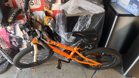 Royalbaby. Kid bike