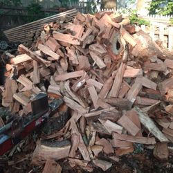 100% Split Seasoned Cherry Firewood 